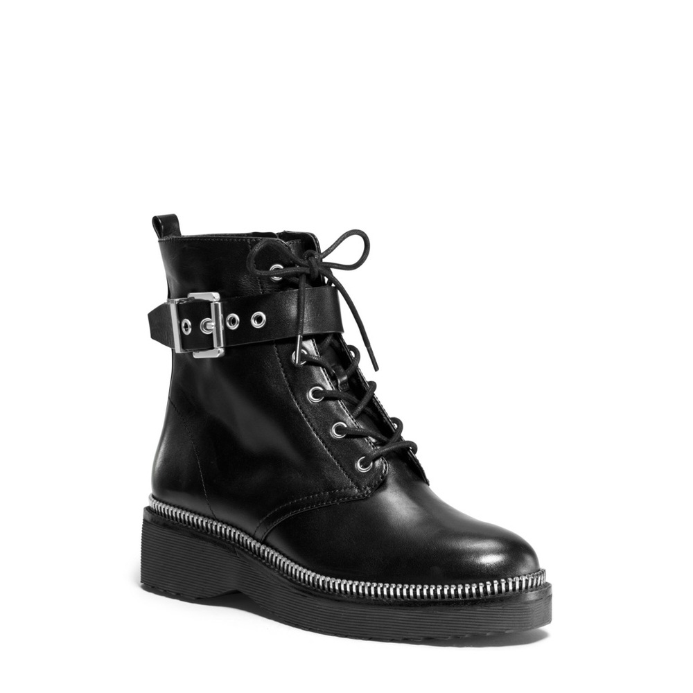 Michael Kors Viva Bootie never worn BNIB!!